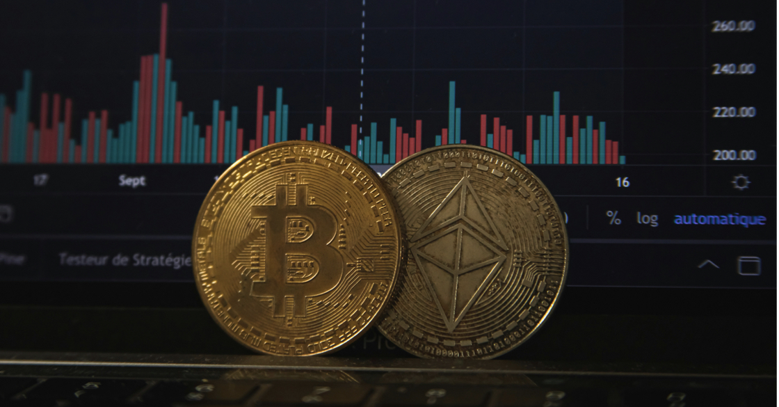 Sono raffigurate due criptovalute, in particolare Bitcoin e Stablecoin